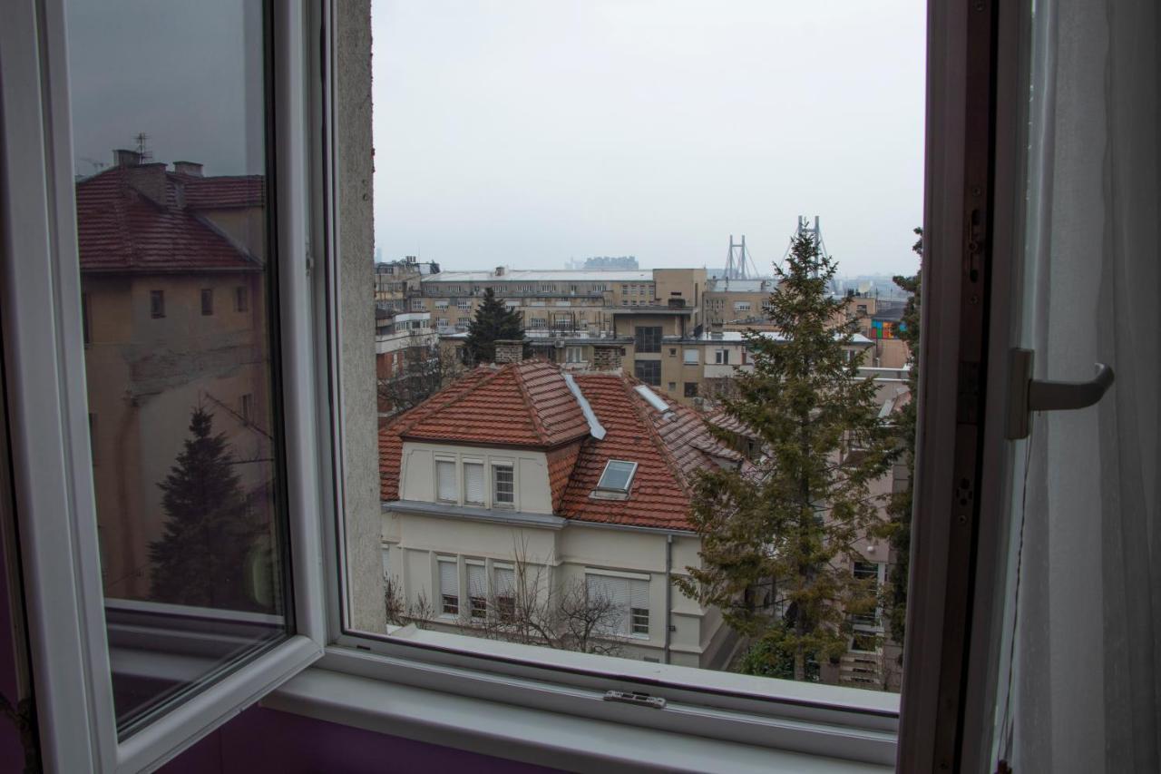 Gloria 3 Apartment *